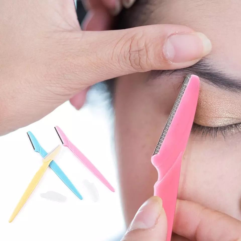 Tinkle Eyebrow Razor, Ladies Hair Trimmer, Eyebrow shaver with Safety Cover, Facial Face Razor for Women Tinkle Eyebrow Razor, Ladies Hair Trimmer, Eyebrow shaver with Safety Cover, Facial Face Razor for Women